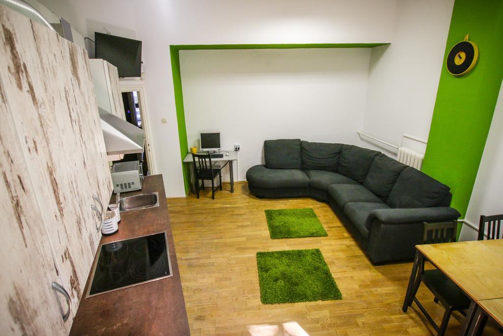 Cooltour Hostel Budapest Bagian luar foto