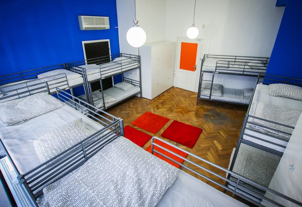 Cooltour Hostel Budapest Bagian luar foto