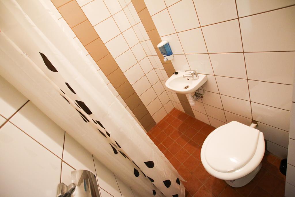 Cooltour Hostel Budapest Bagian luar foto